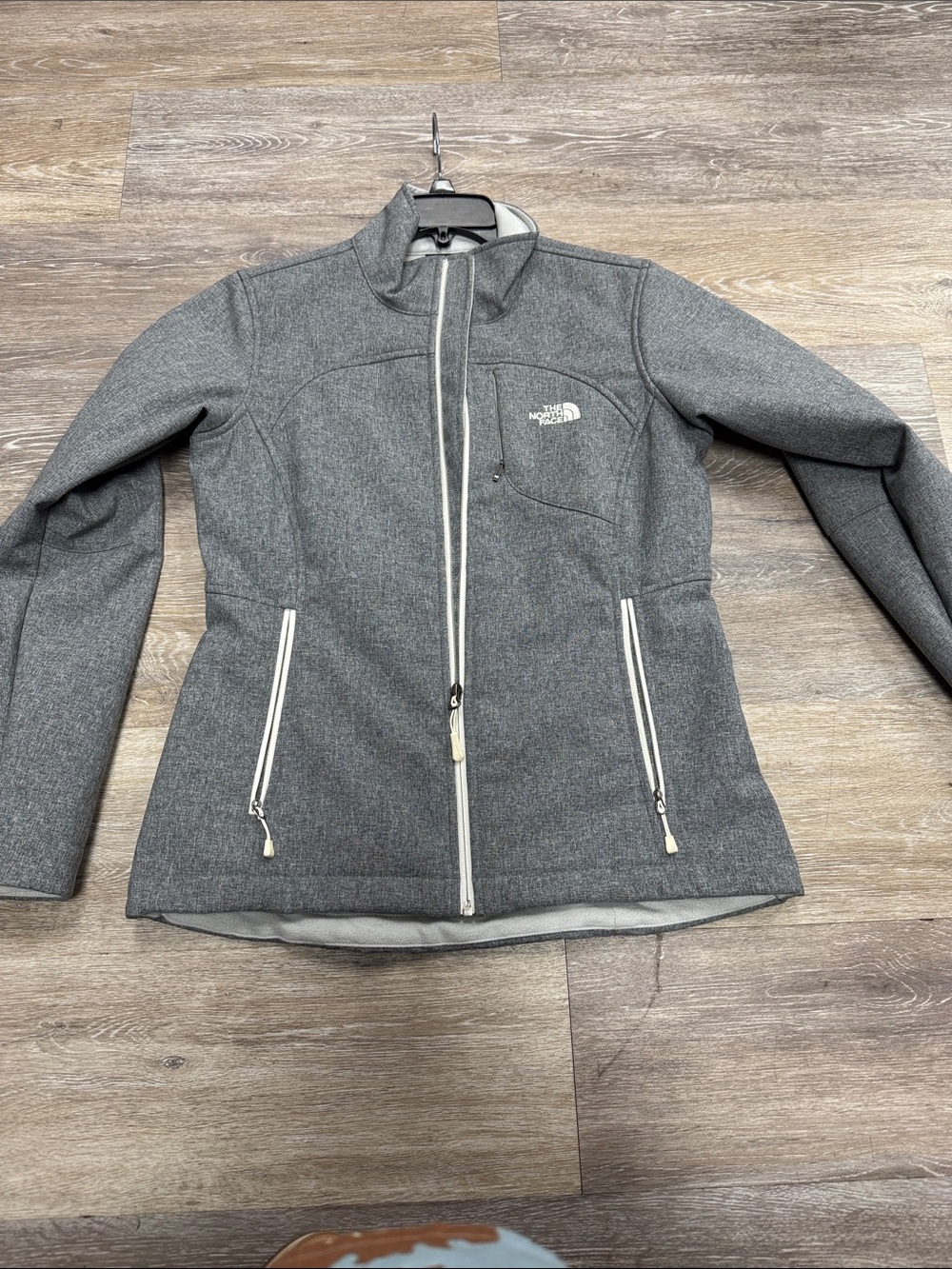 The North Face Women's Heather Gray Zip-Up Softshell Jacket